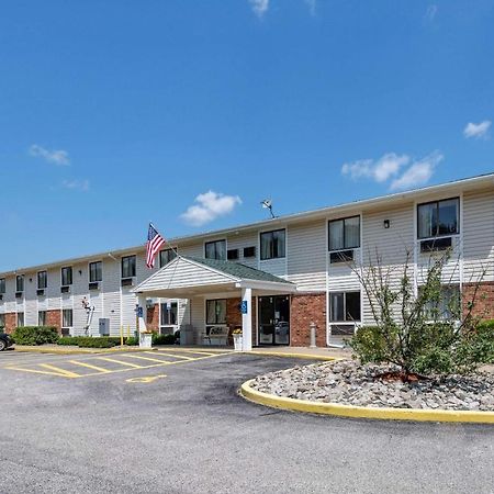 סנפורד Quality Inn מראה חיצוני תמונה