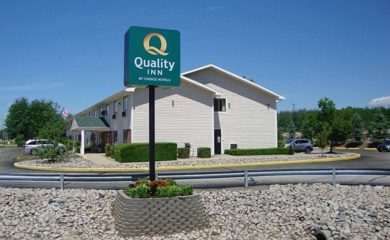 סנפורד Quality Inn מראה חיצוני תמונה